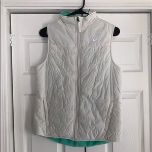 ASICS VEST🌟